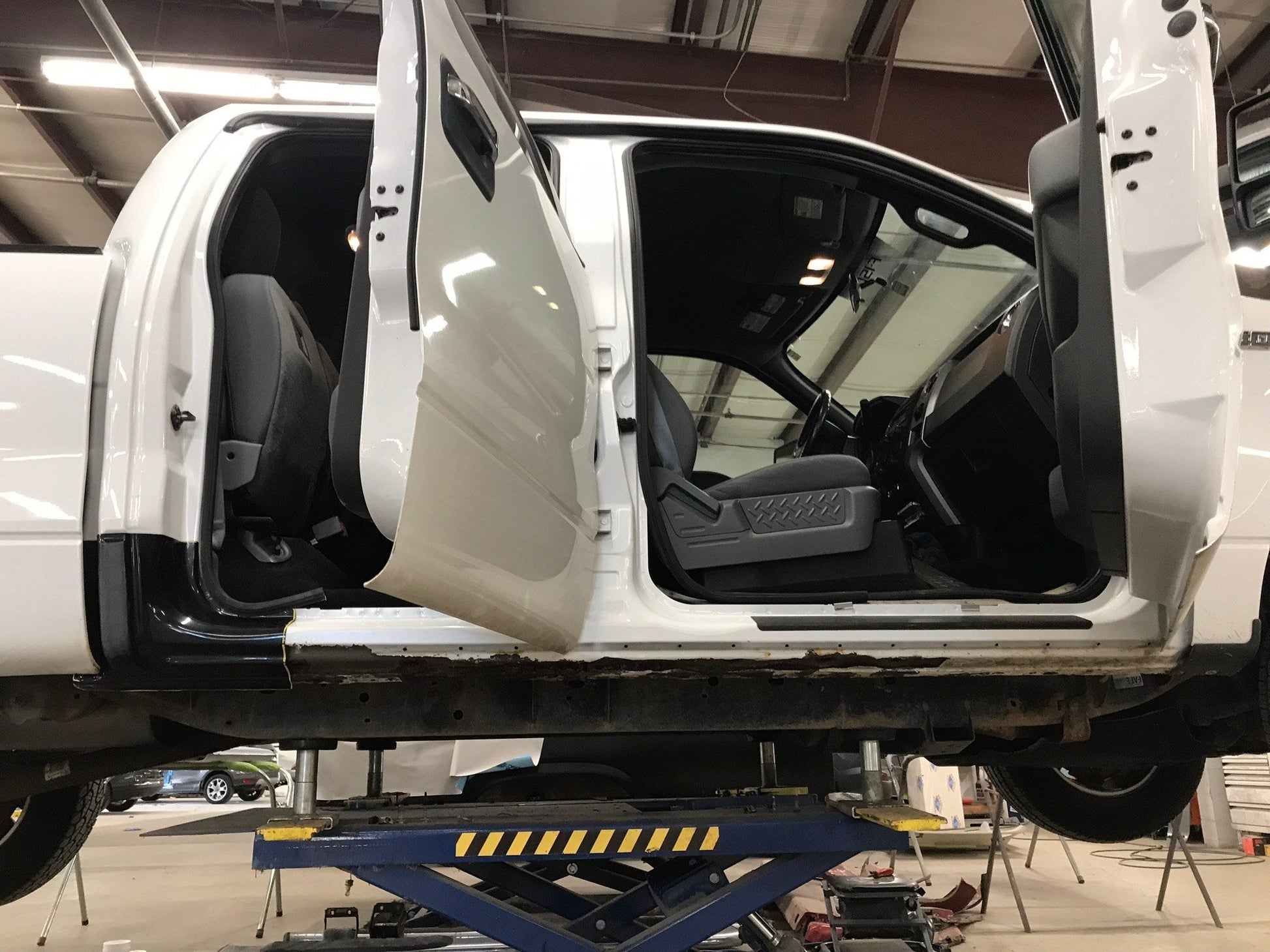 2009-2014 F-150 SuperCrew Cab Corner Covers